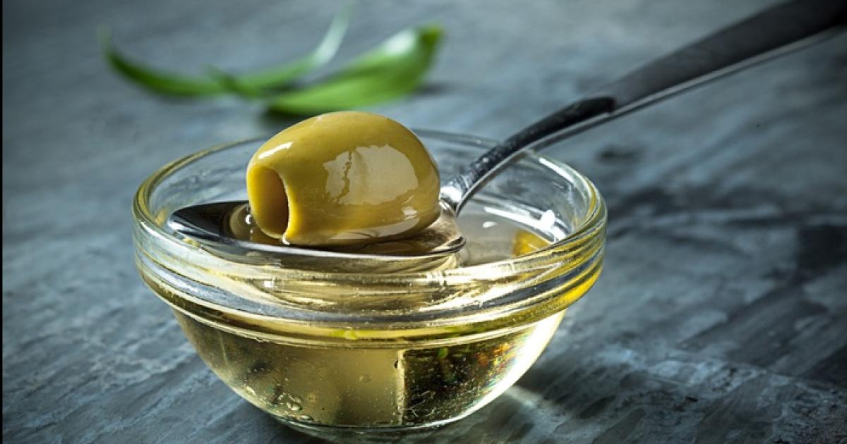 Prohíben una marca de aceite de oliva y varios productos para el cabello