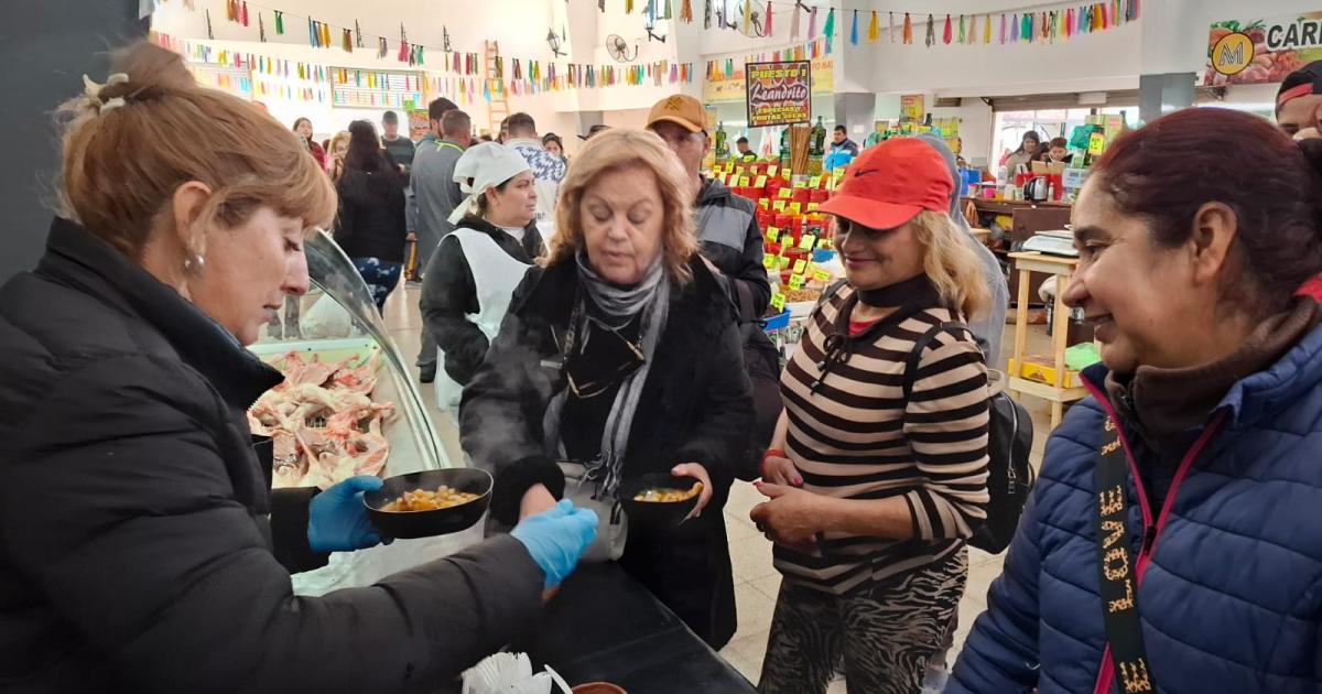 La Cocina Regional se lucioacute con estofado de legumbres y cabrito