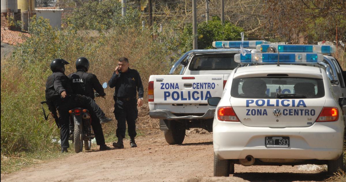 INVESTIGACIÓN- Los dos sujetos cayeron presos tras relatos de vecinos y por boca del propio Niño Rata La jueza difirió su decisión final