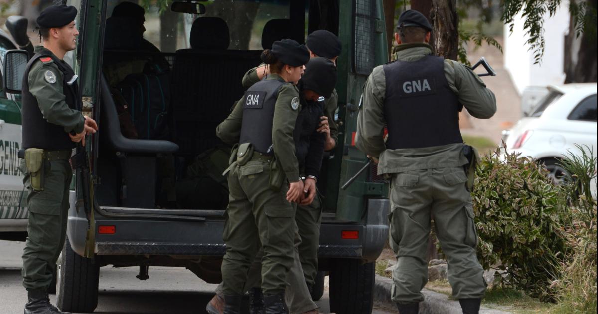 INFRAGANTI- Los dos bolivianos terminaron detenidos procesados y ella con domiciliaria Ahora llegó el sobreseimiento destrucción de la droga y devolución de US 1200