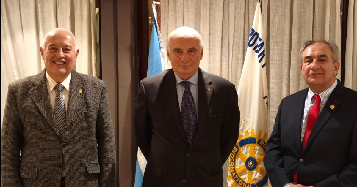 NUEVAS AUTORIDADES EN EL ROTARY CLUB