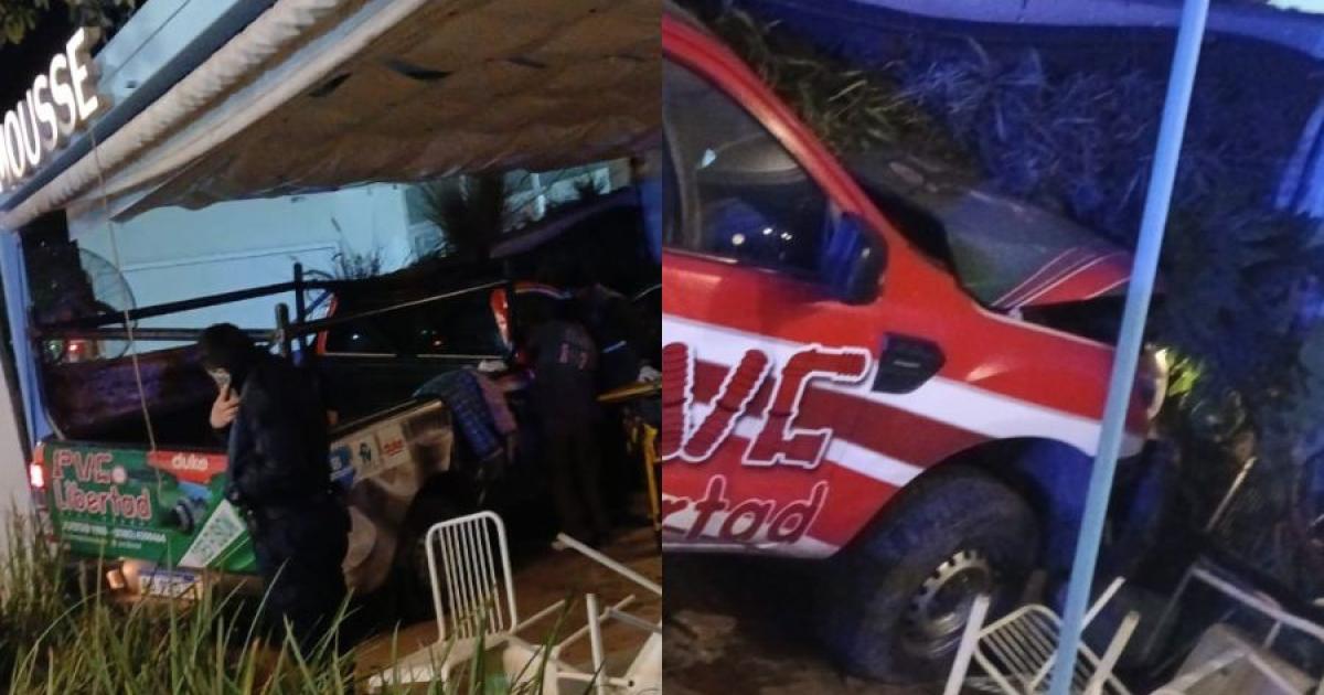 Barrio Cabildo- manejaba borracho y estrelló su camioneta contra una heladería