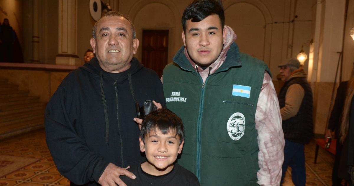 LOS BONYS DE FESTEJO POR SUS 30 ANtildeOS