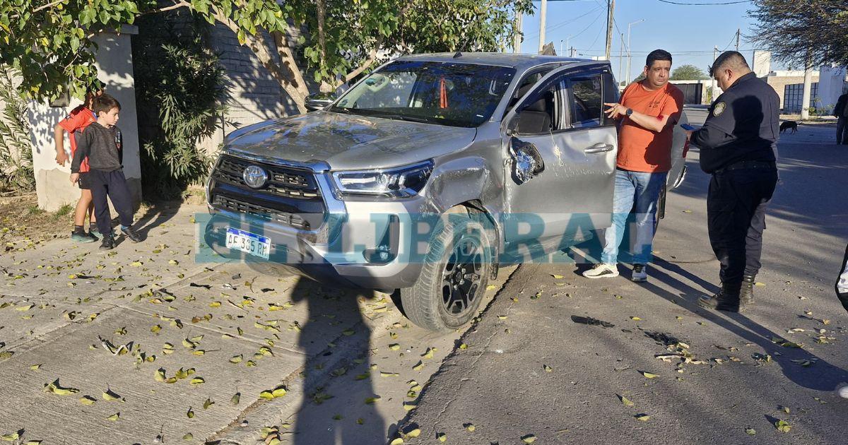 El vehículo sufrió considerables daños materiales