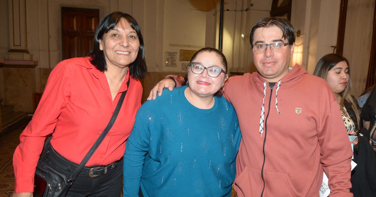 LOS BONYS DE FESTEJO POR SUS 30 ANtildeOS