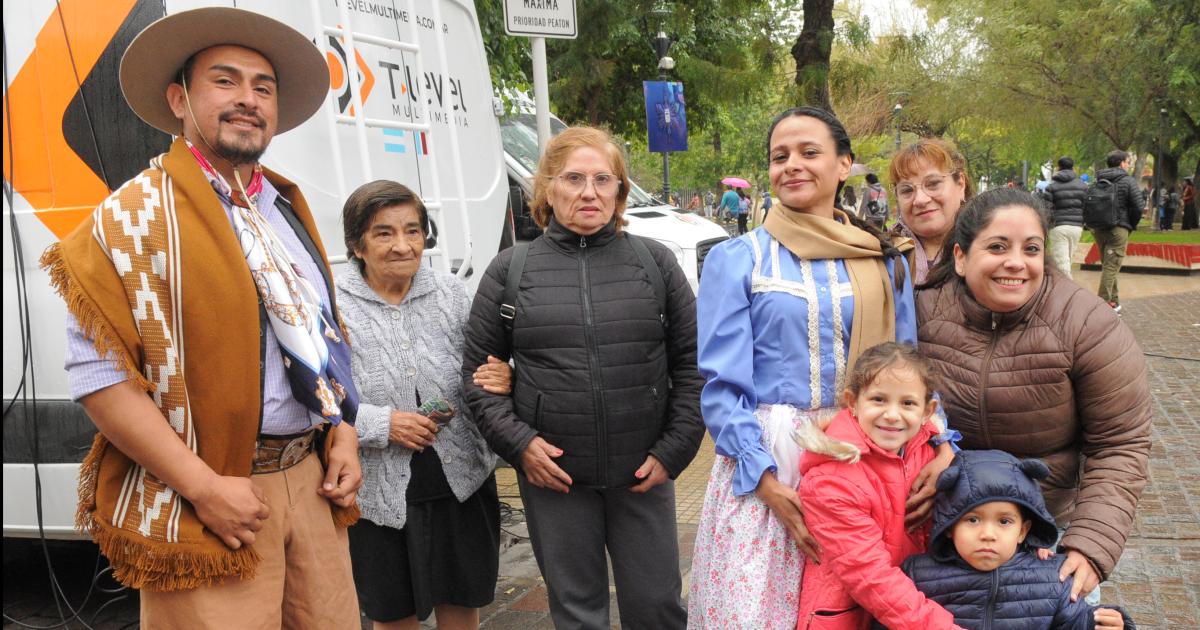 BRILLO DE LA ACCIOacuteN TEATRAL URBANA