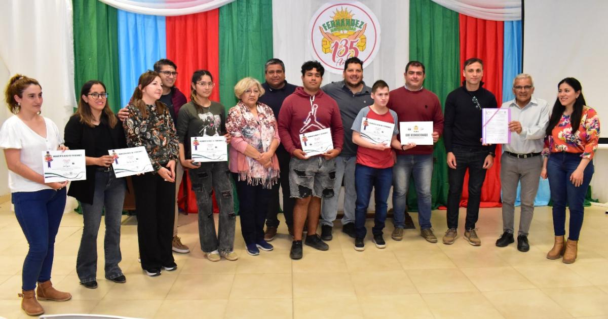 Se eligieron los ganadores del concurso Luz Caacutemara Accioacuten