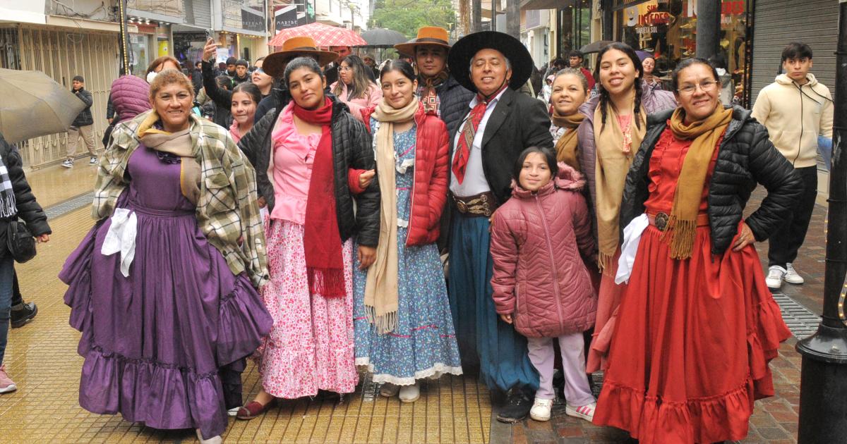 BRILLO DE LA ACCIOacuteN TEATRAL URBANA