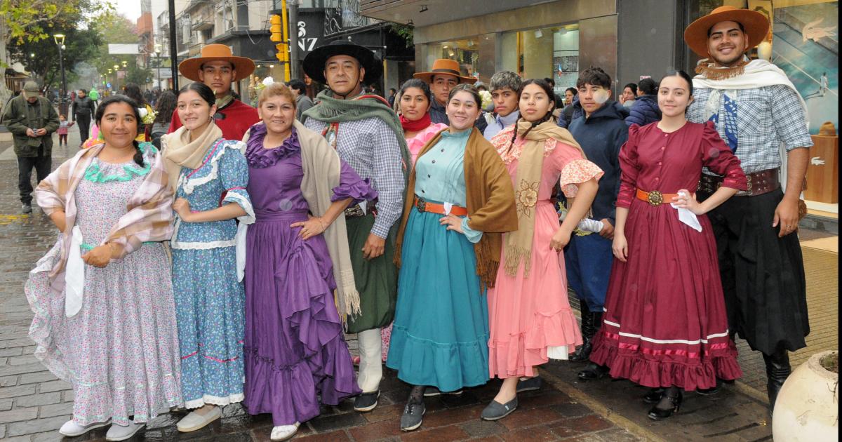 BRILLO DE LA ACCIOacuteN TEATRAL URBANA