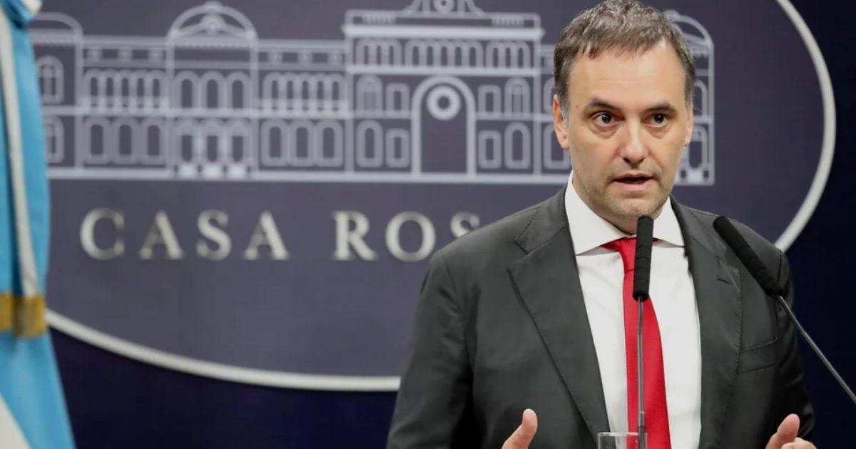 Manuel Adorni- Victoria Villarruel no forma parte del proyecto