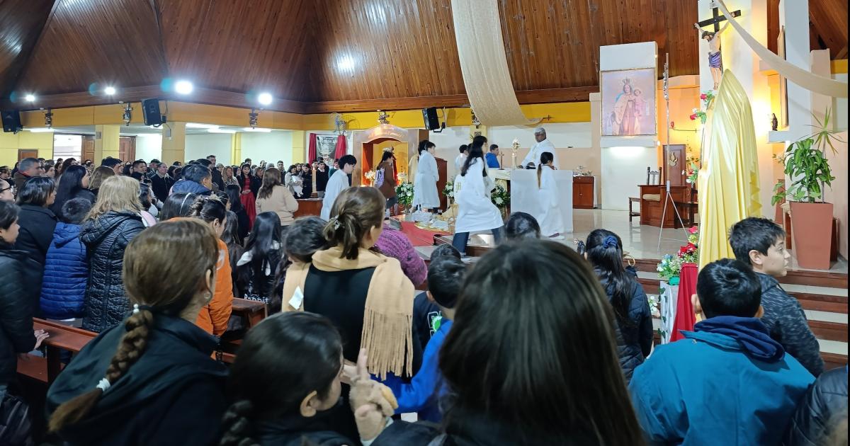 La parroquia Santiago Apoacutestol celebra hoy su fiesta patronal