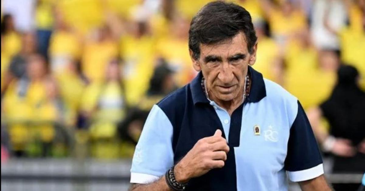 Costas tiene dos opciones en el frente de ataque