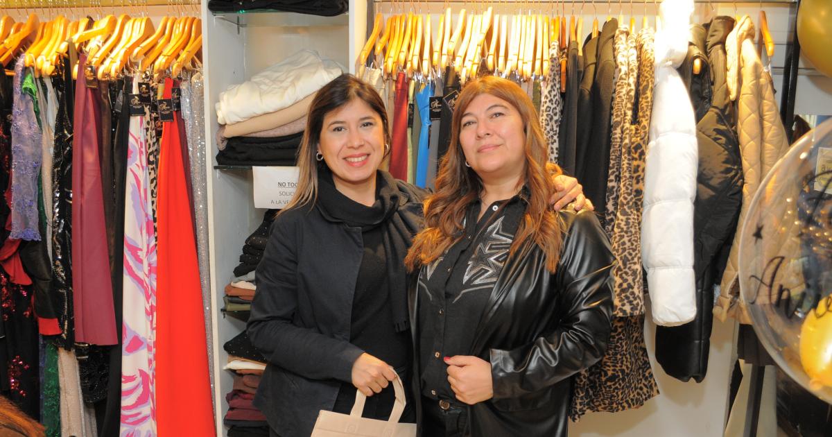 UN FESTEJO POR EL EacuteXITO 