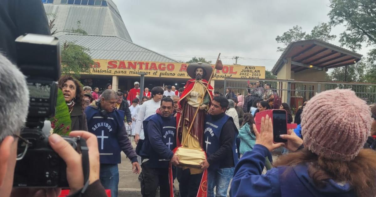 Aniversario de Santiago Apoacutestol- Bokalic pide a los aspirantes al poder servir en lo cotidiano