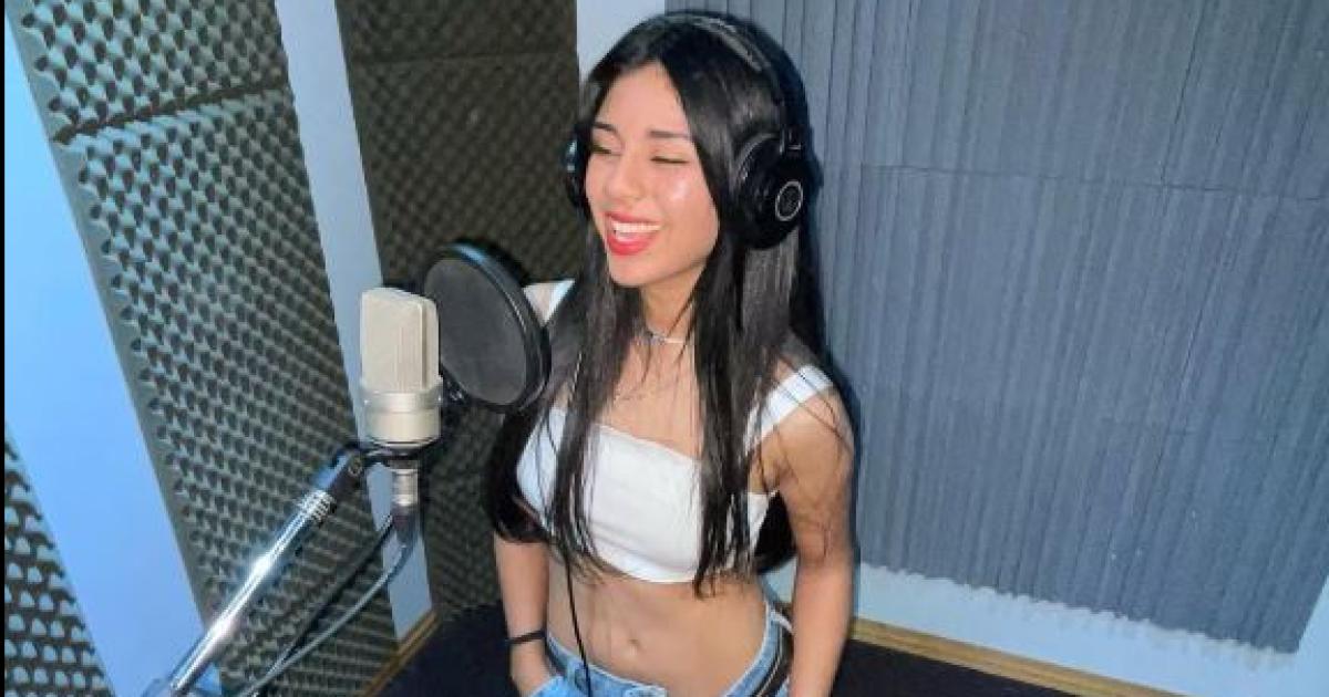 Quieacuten es Rociacuteo Gonzaacutelez la santiaguentildea que buscaraacute hoy su lugar en La Voz