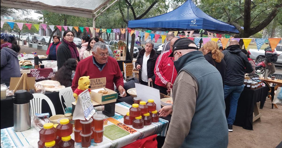 Se realizoacute con eacutexito una nueva edicioacuten de la Feria Itinerante Municipal