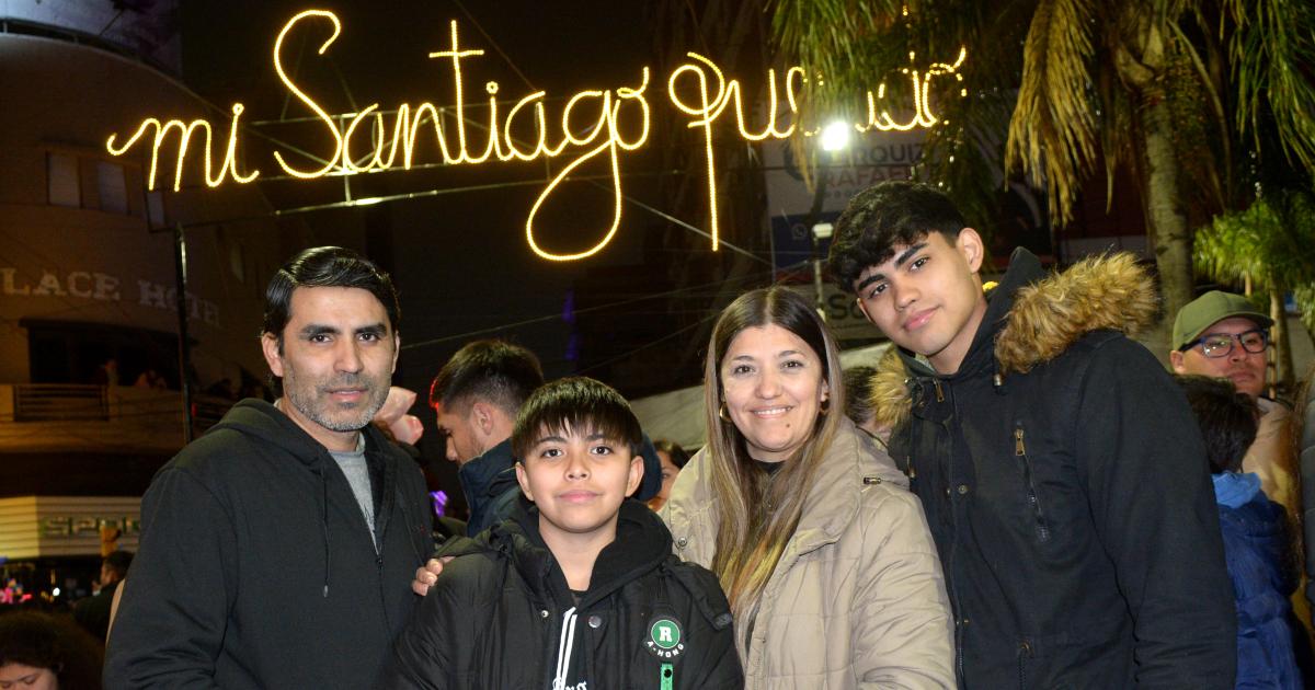 NOCHES DE MUacuteSICA Y ENCUENTROS