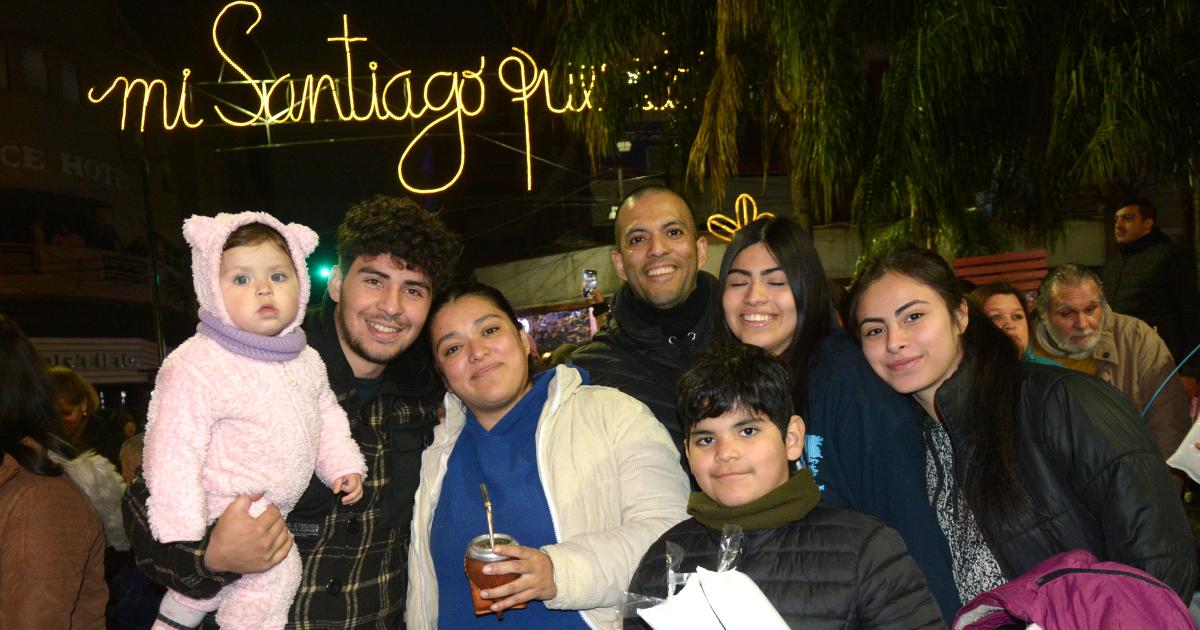 NOCHES DE MUacuteSICA Y ENCUENTROS