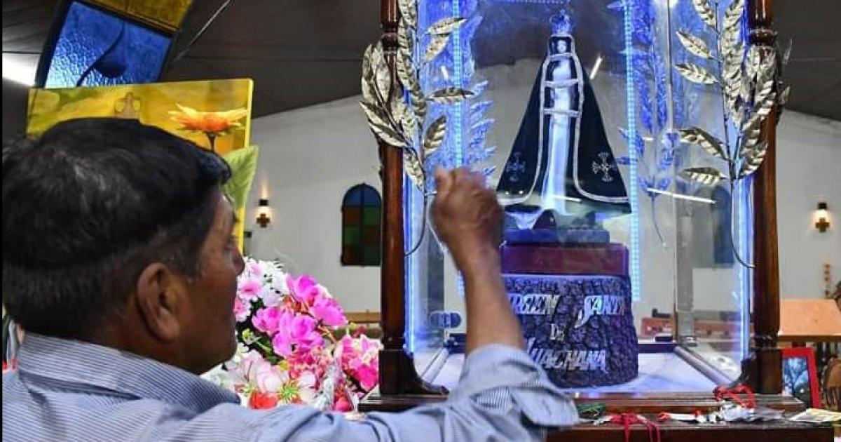 HUACHANA Fuerte testimonio- Madre eh ahiacute a tu hija