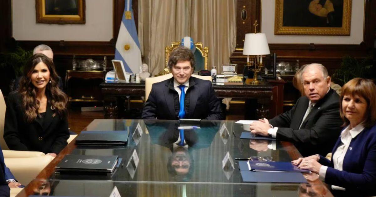 De la reunión también participó la ministra Patricia Bullrich