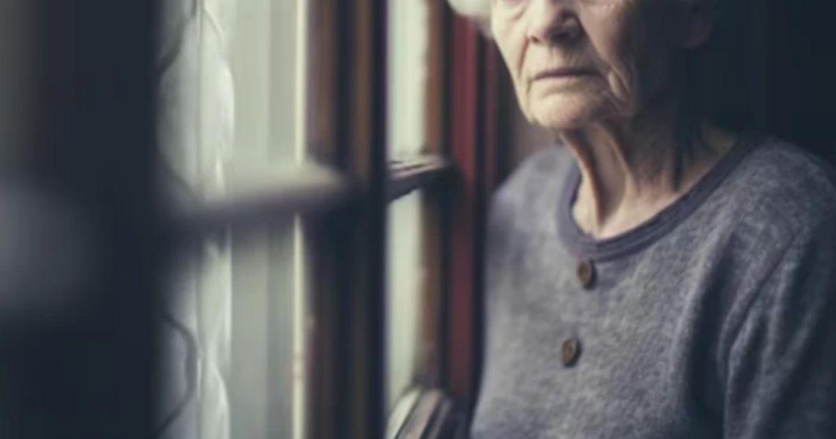 La mujer de 75 años padece demencia senil (Foto- imagen ilustrativa)