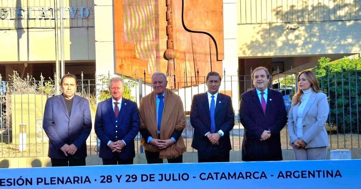 Las autoridades participaron de un nuevo plenario en Catamarca