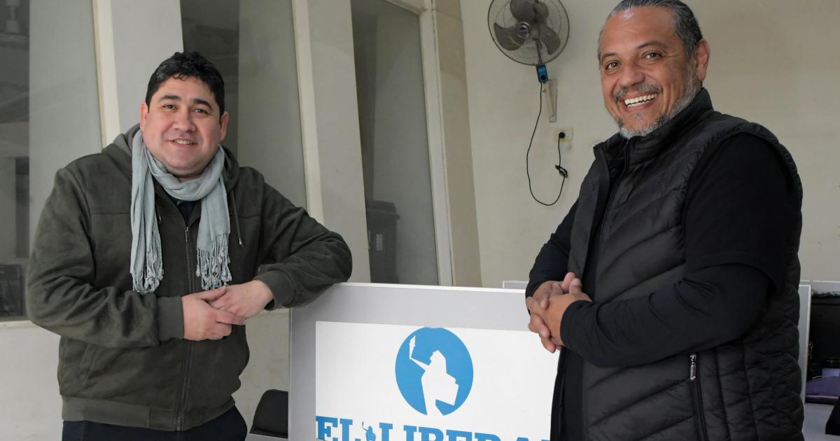 CANTORES Toledo  y Lucio Indio Rojas estuvieron ayer en nuestra casa