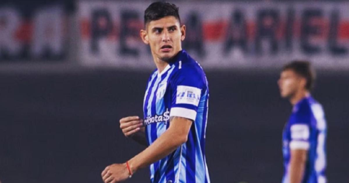 Detienen a un futbolista tras agredir a un policiacutea en Mendoza