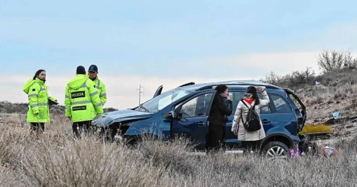 Trgico accidente en la ruta- un auto perdió el control volcó y tres personas murieron