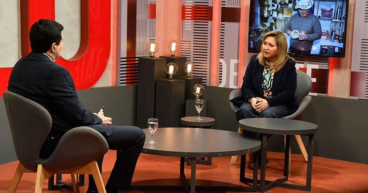 Santiago ha consolidado su identidad dijo Fuentes y resaltoacute el eacutexito de los festejos 