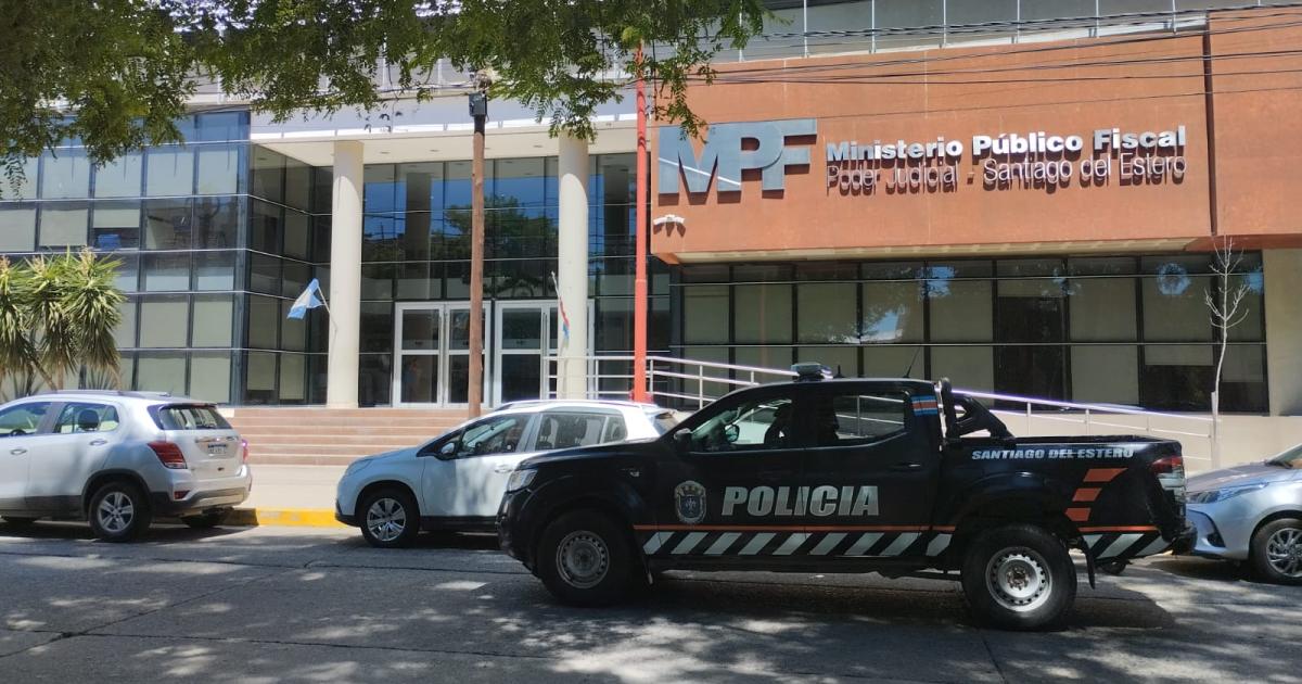 Acusan a conocido empresario por defraudacioacuten con cheques sin fondos por 100 millones de pesos