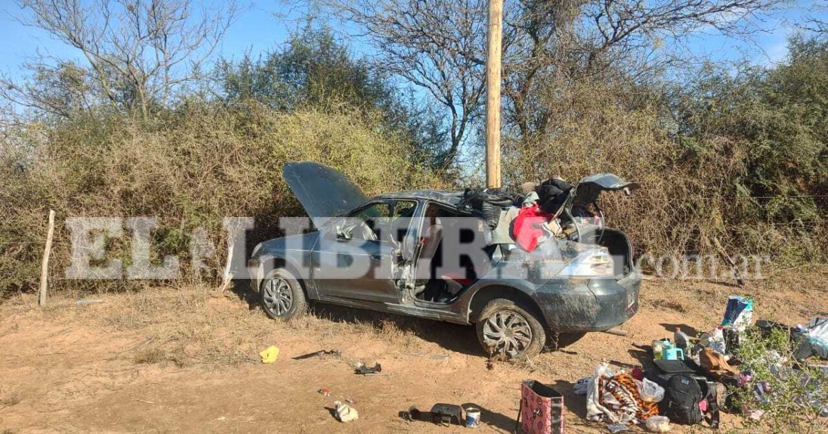 Violento vuelco en Ruta 9- dos mujeres resultaron heridas y una quedoacute atrapada en el vehiacuteculo