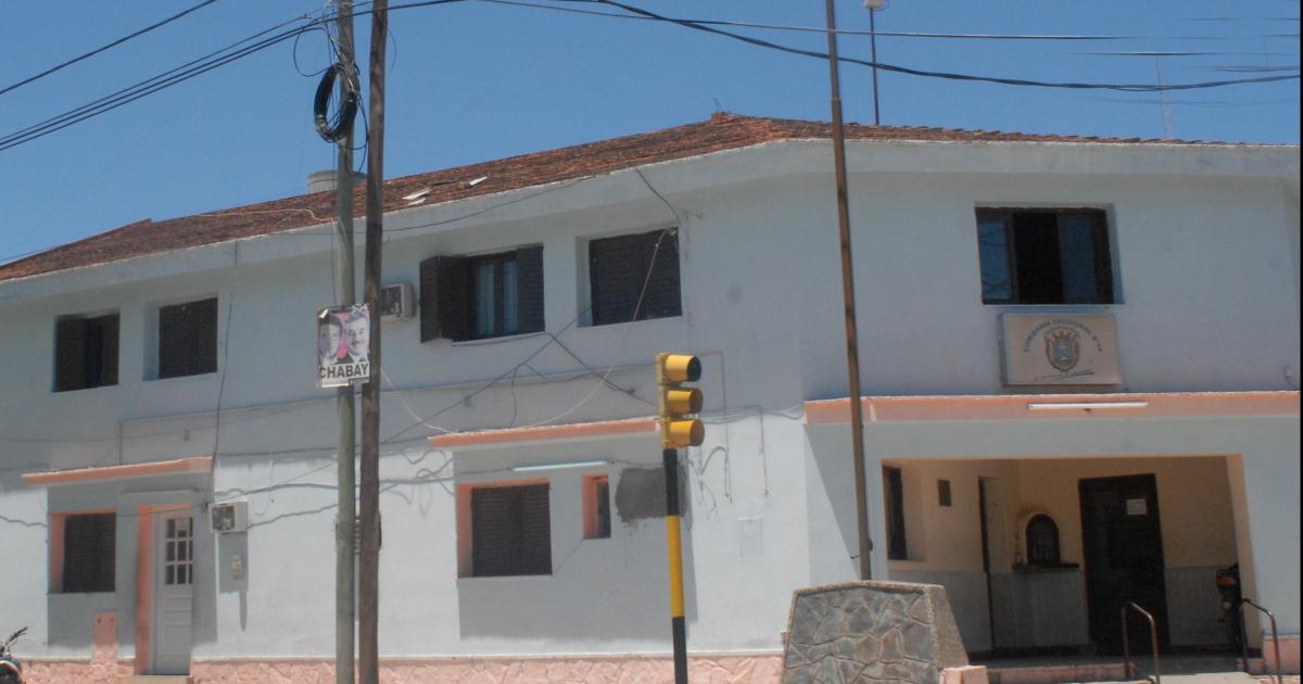 Enojado dijo que  buscaría sicarios para que la mataran