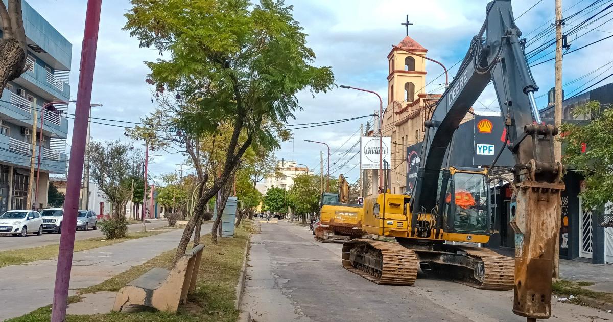 Colón- empezó la segunda etapa de repavimentación
