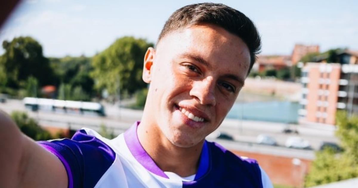 Toulouse oficializó la llegada del santiagueño Santiago Hidalgo ex Independiente