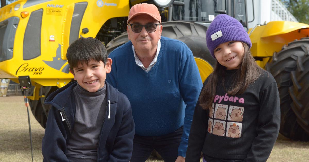 UN RECORRIDO POR SANTIAGO PRODUCTIVO