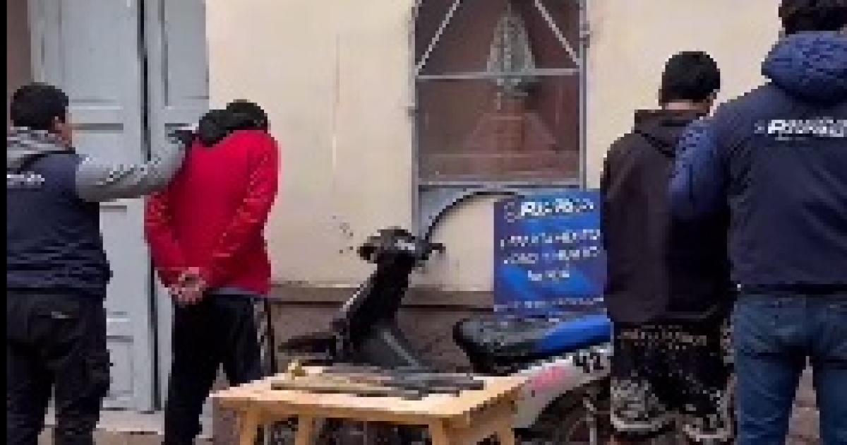 Detienen a dos joacutevenes que proveiacutean tumberas a menores de 11 y 13 antildeos para enfrentarse