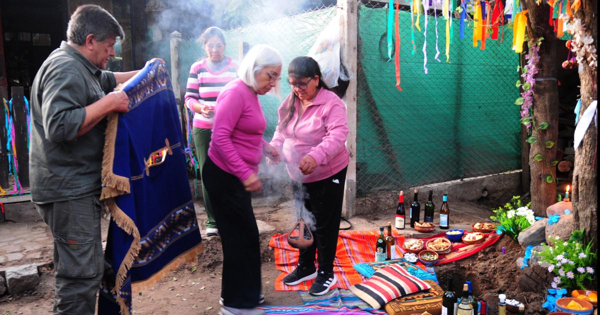 Realizaron un sentido ritual dehomenaje a la Pachamama