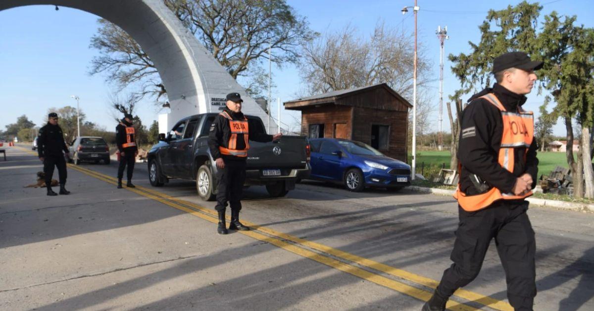 La polici santiagueña montó un operativo en Ruta 9 (Foto diario La Gaceta)