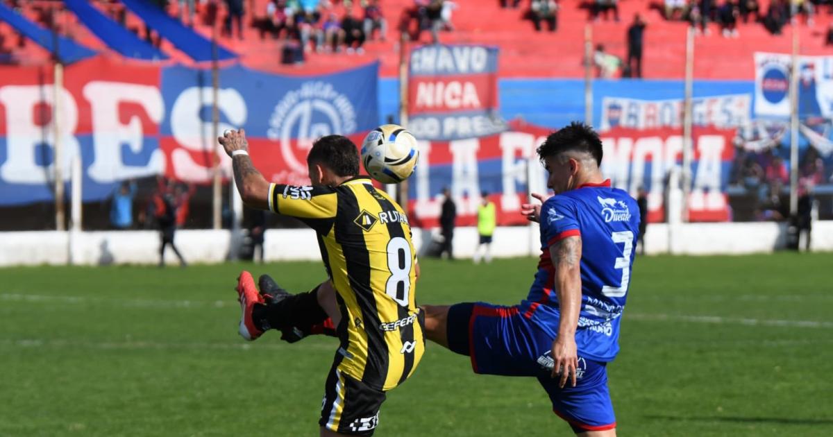 Güemes empezó arriba pero Deportivo Madryn lo dio vuelta y lo venció 3 a 1