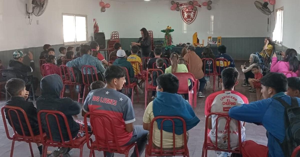 La transmisioacuten cultural de recursos ancestrales se plasmoacute en Friacuteas