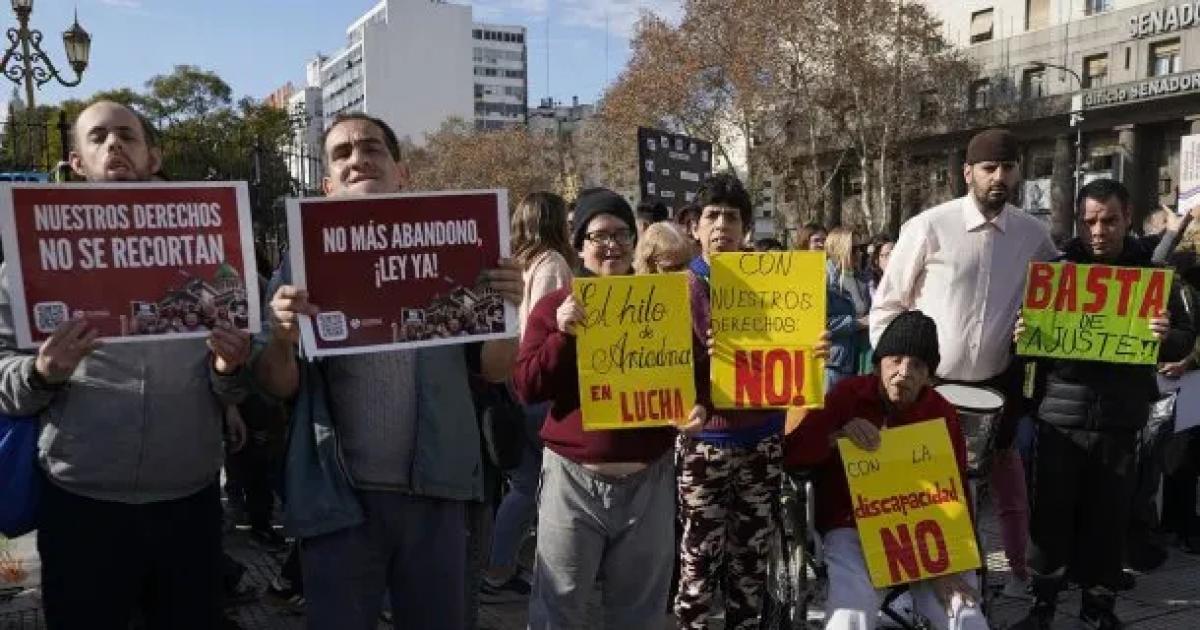 Hoy llevan a cabo la movilizacioacuten nacional contra el veto presidencial a la Ley de Emergencia en Discapacidad