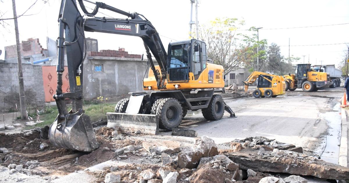 Inició reparación de un tramo clave de la calle Diaguitas