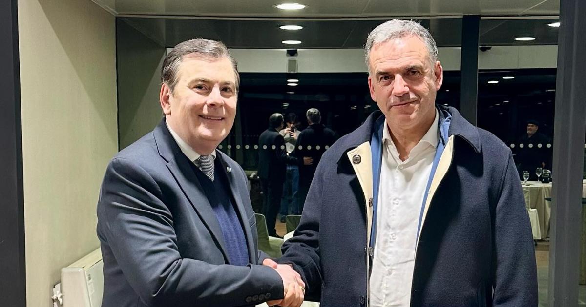 El gobernador Zamora destacó reunión con el presidente de Uruguay