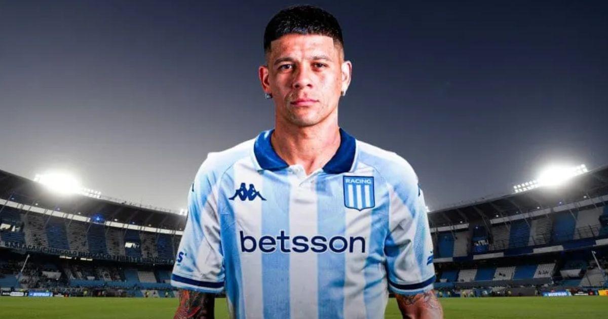 Tras la revisación médica el defensor firmar un contrato con La Academia por un año