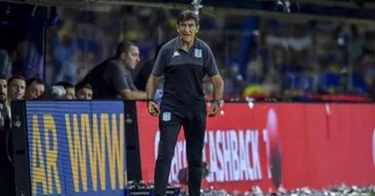 Gustavo Costas enojado con el arbitraje en el duelo ante Boca