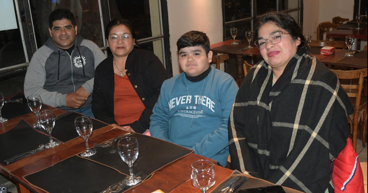 MUacuteSICA DEL RECUERDO CON EL GRUPO VINILO