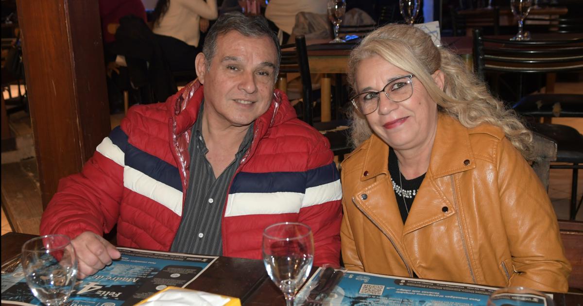 MUacuteSICA DEL RECUERDO CON EL GRUPO VINILO