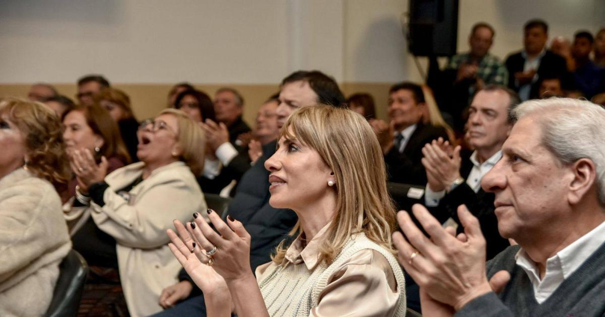 Confío plenamente en ellos para continuar el modelo de crecimiento