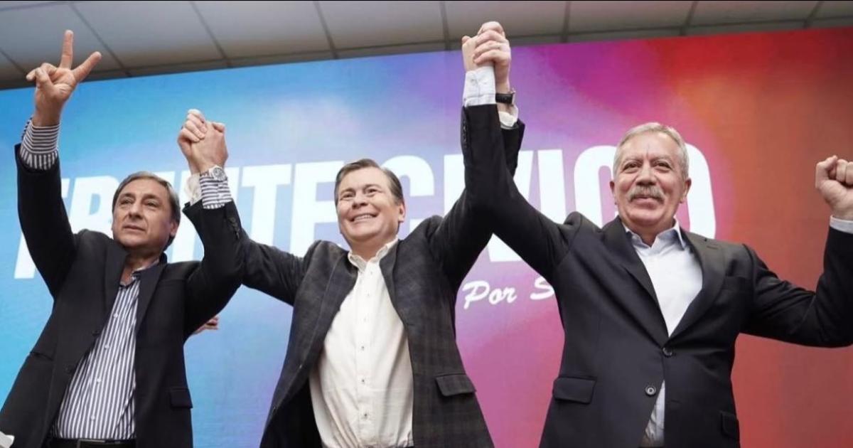 Elías Surez- Seguiremos por la senda del desarrollo y el progreso de Santiago